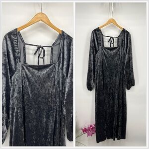 Elegant Black Velvet Dress